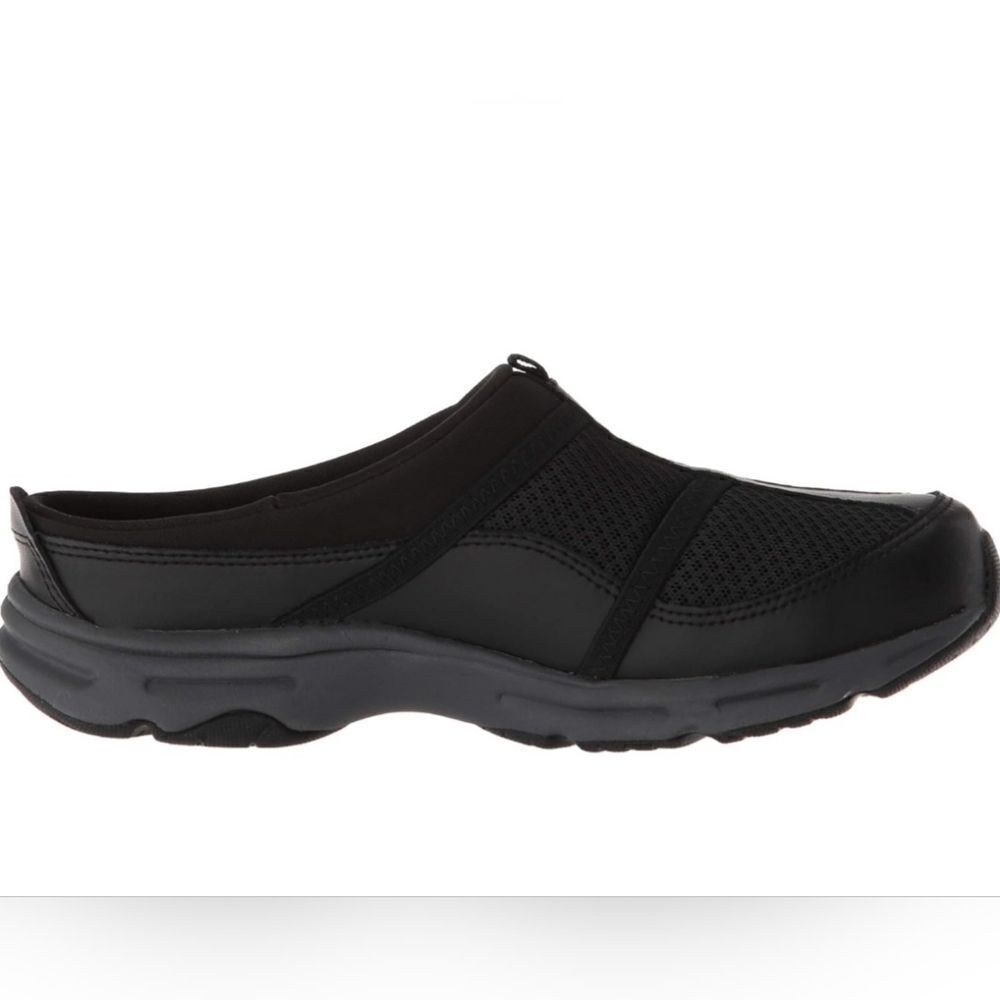 Easy Spirit Argyle Slip Ons - Picture 10 of 11